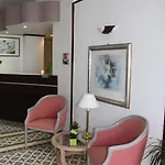 Otel Enzo *