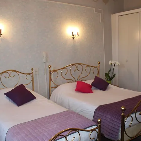 Enzo Hotels Contrexeville Hotel Contrexeville