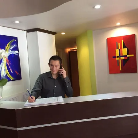 Enzo Hotels Contrexeville