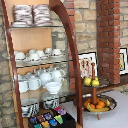 Enzo Hotel Contrexéville